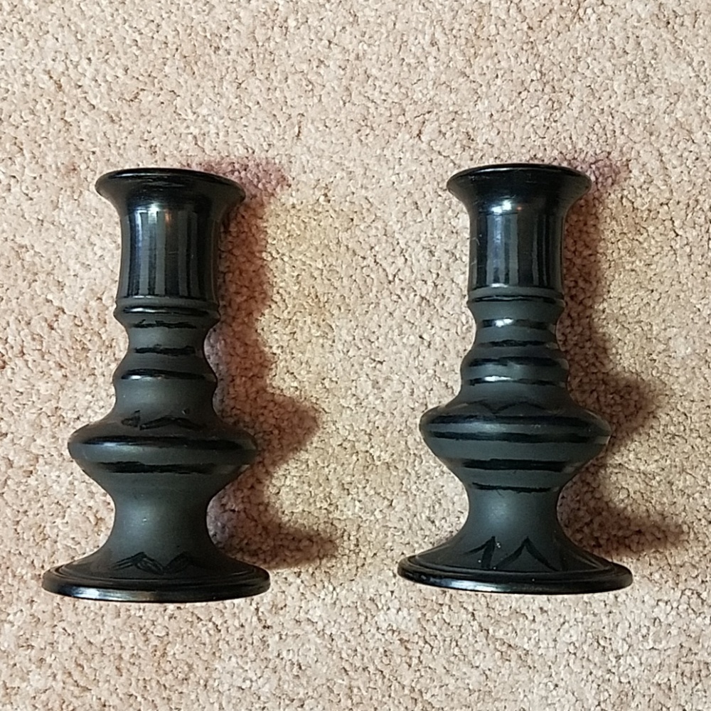 Set of 2 Black ceramic candle holders